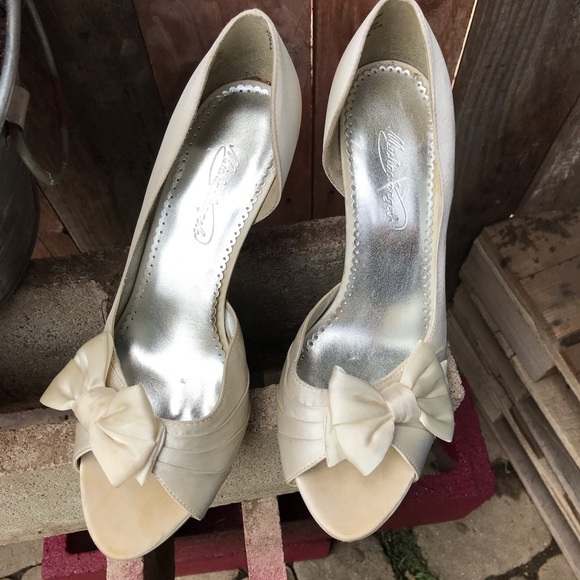 Platform - Picture 2 of 4